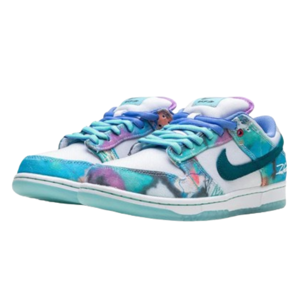 Nike SB Dunk Low Futura Laboratories Bleached Aqua
