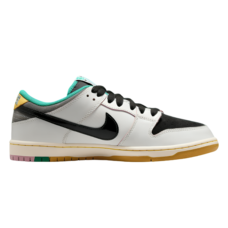 Nike SB Dunk Low x CSEF 'White/Clear Emerald'