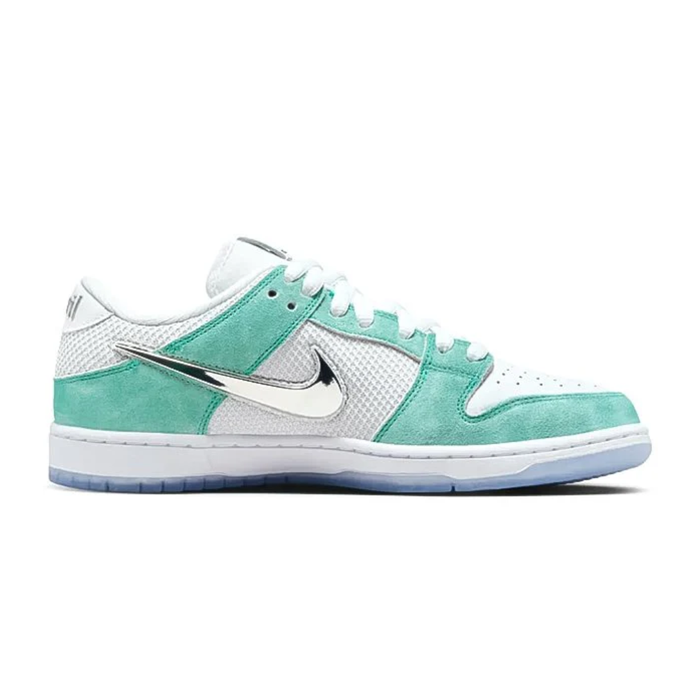 April Skateboards X Dunk Low SB Turbo Green