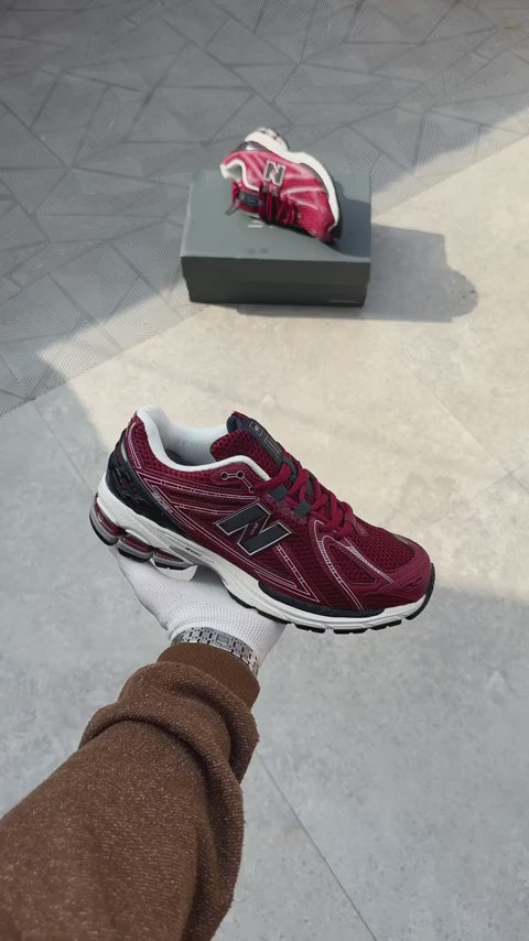 New Balance 1906R Burgundy Black