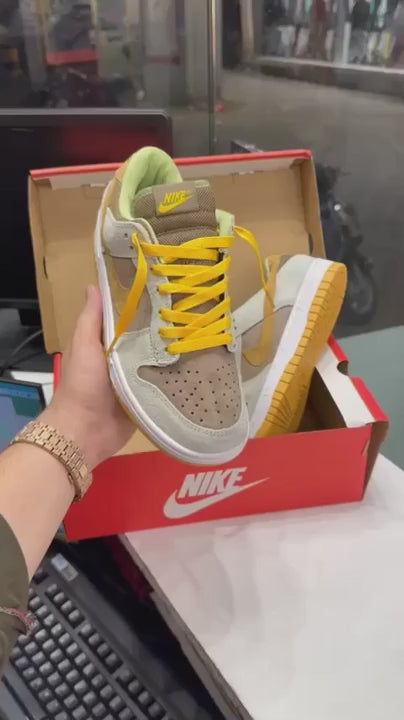 Nike Dunk Low "Dusty Olive"