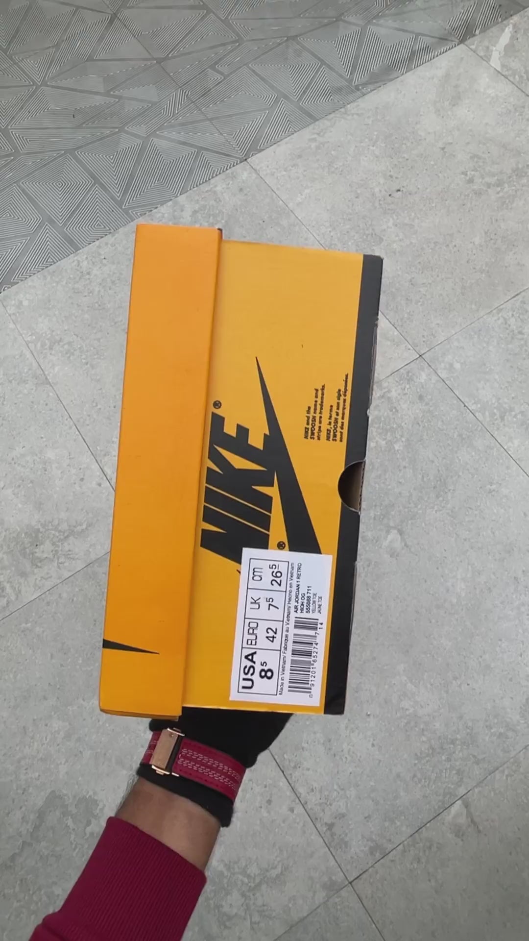 Nike Air Jordan 1 High Taxi